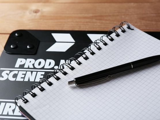 Jak przygotować profesjonalne nagranie coveru zespołu Bee Gees – kompletny przewodnik