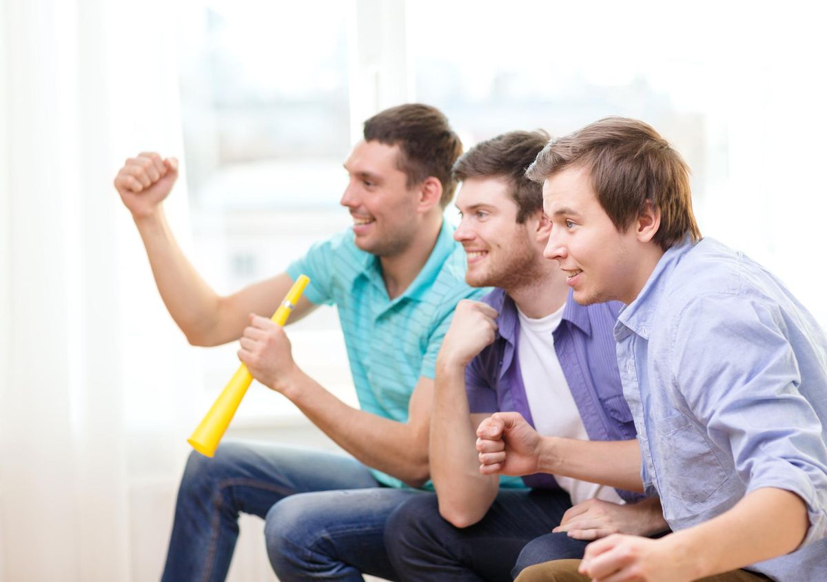 Jak zespół inspirujący się Bee Gees buduje silną markę online dzięki stronie internetowej